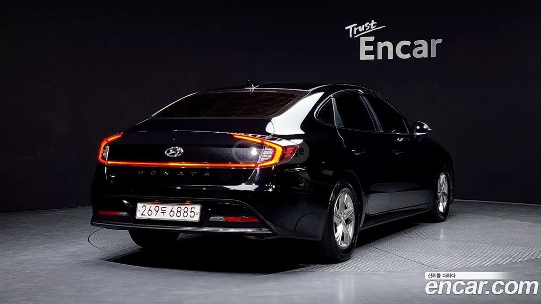 Hyundai Sonata 2022 — photo 2