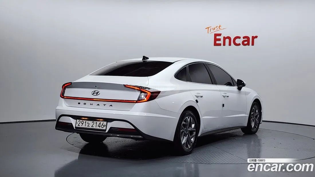 Hyundai Sonata 2021 — photo 2