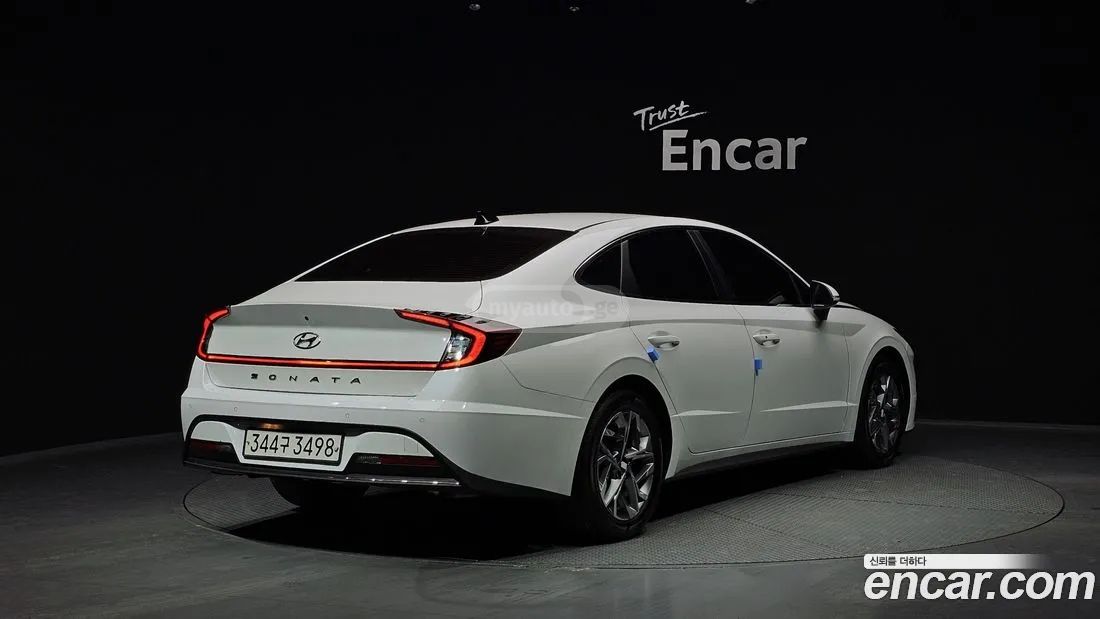 Hyundai Sonata 2022 — photo 2