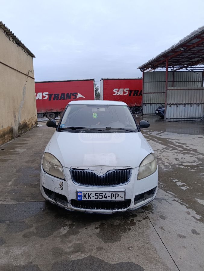 Skoda Fabia 2007 — photo 2
