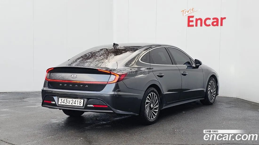Hyundai Sonata 2022 — photo 2