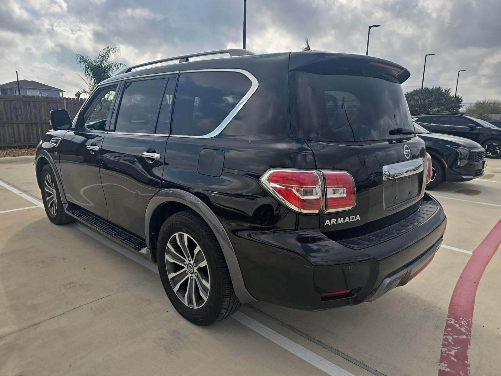Nissan Armada 2019 — photo 2