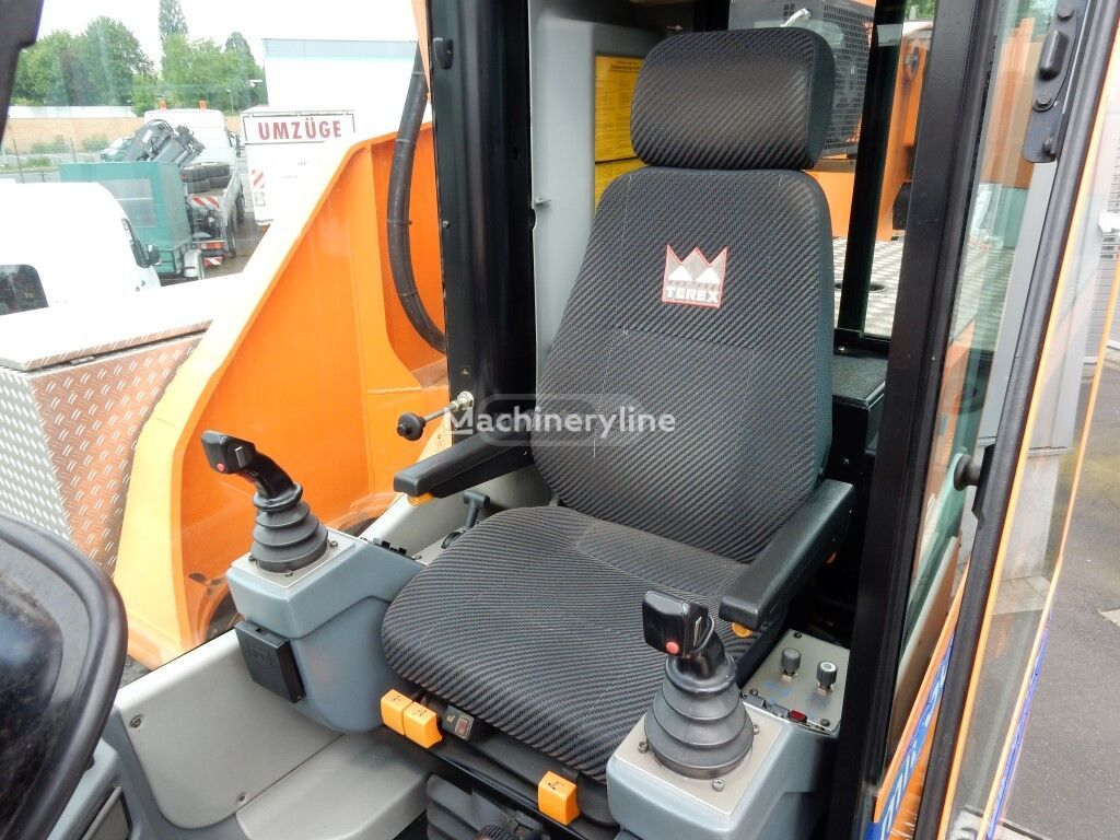 Caterpillar 21363 2005 — photo 2