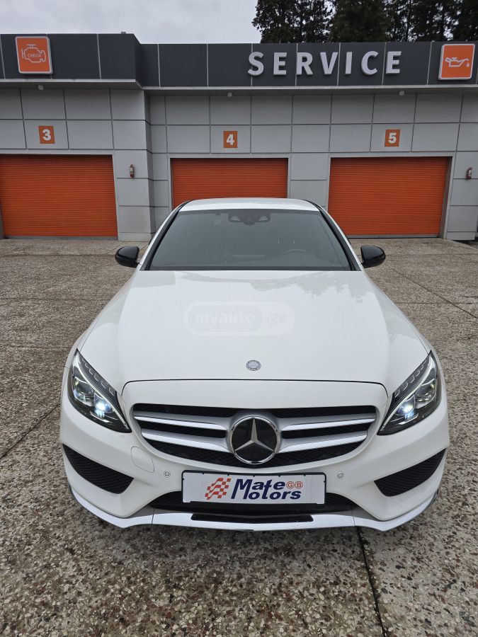 Mercedes-Benz C 200 2015 — photo 2