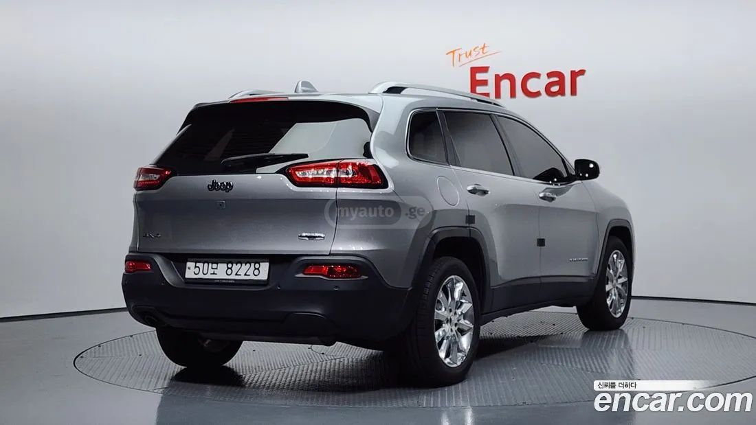 Jeep Cherokee 2017 — photo 2