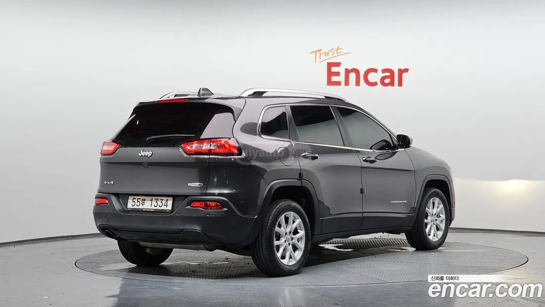 Jeep Cherokee 2017 — photo 2