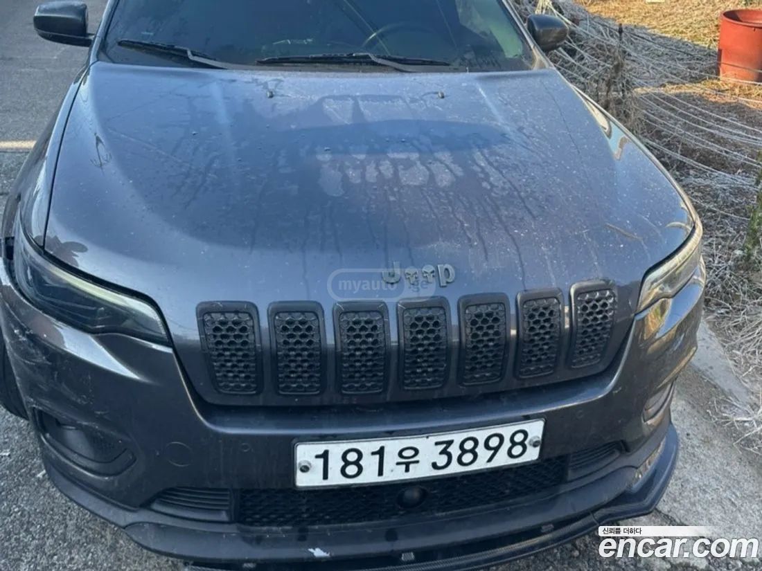 Jeep Cherokee