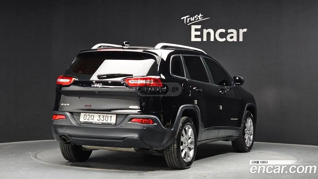 Jeep Cherokee 2018 — photo 2