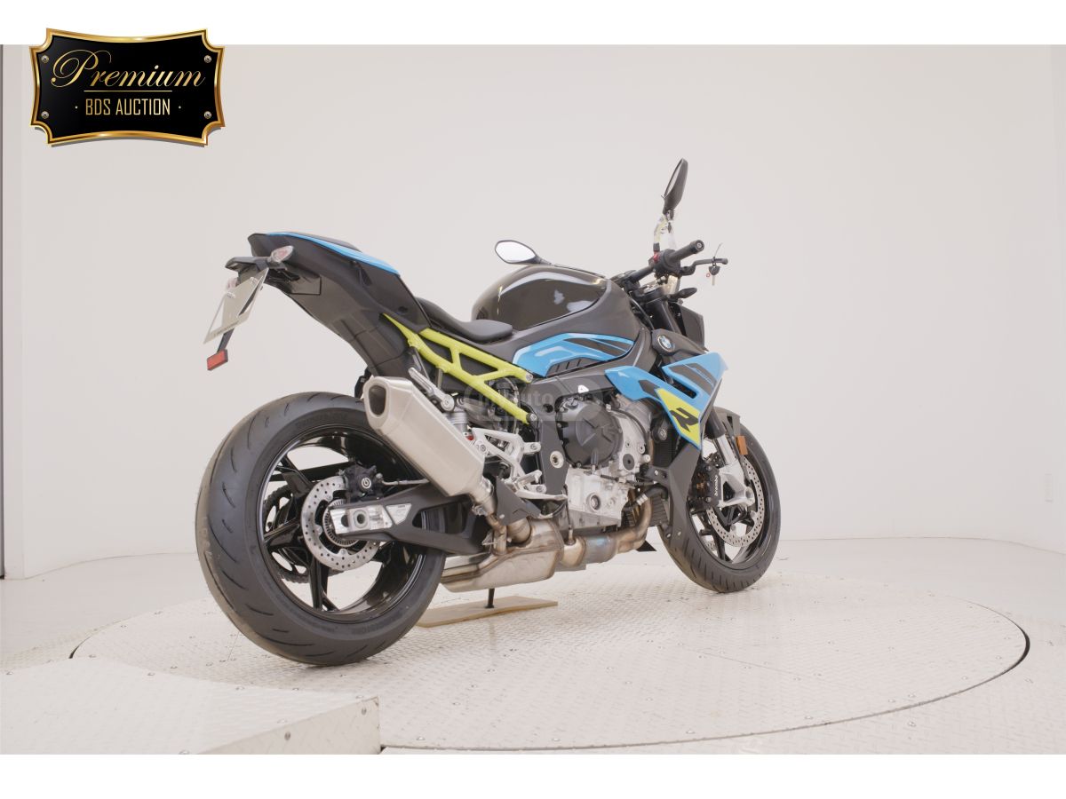 BMW S1000 2025 — photo 2