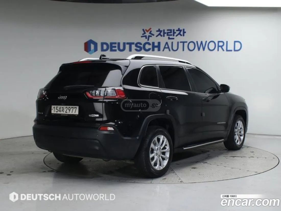 Jeep Cherokee 2019 — photo 2