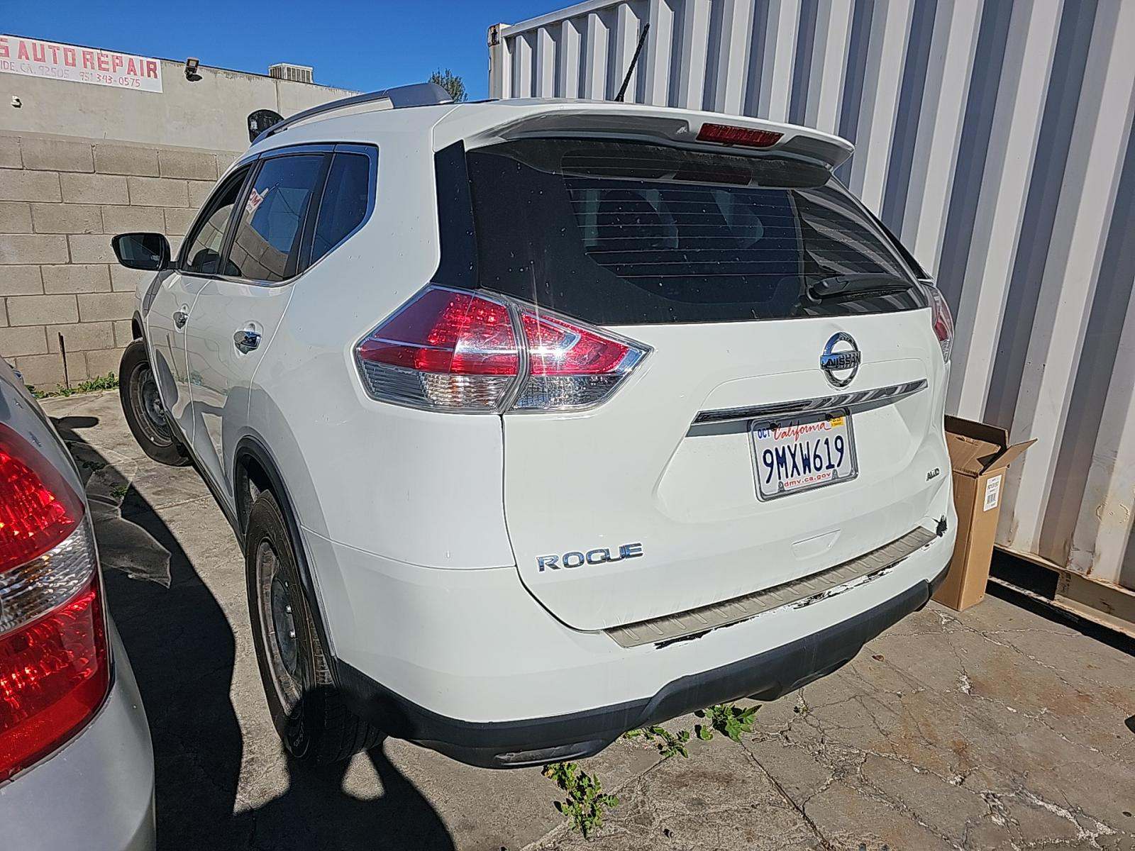 Nissan Rogue 2016 — photo 2