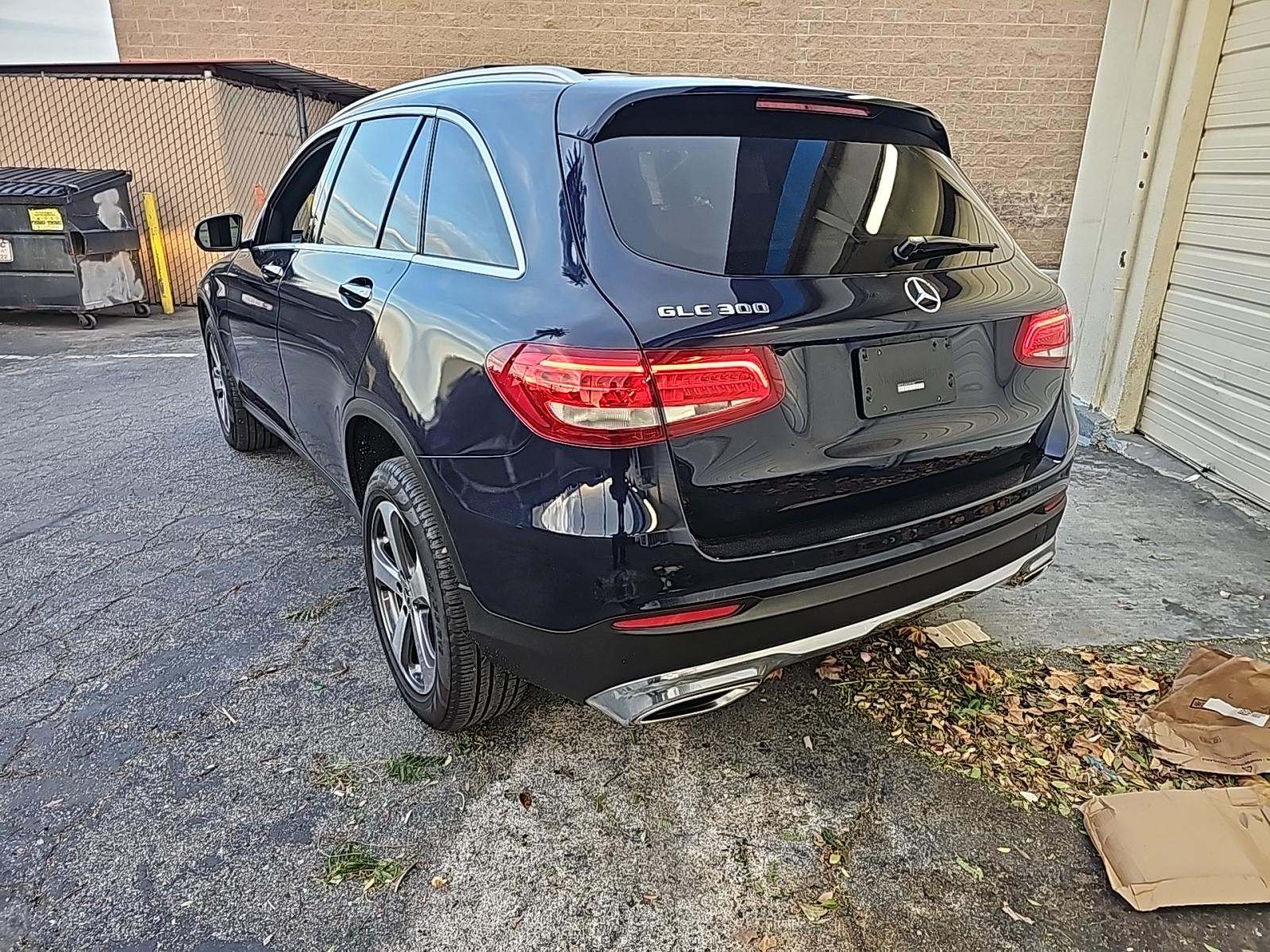 Mercedes-Benz GLC 300 2018 — photo 2