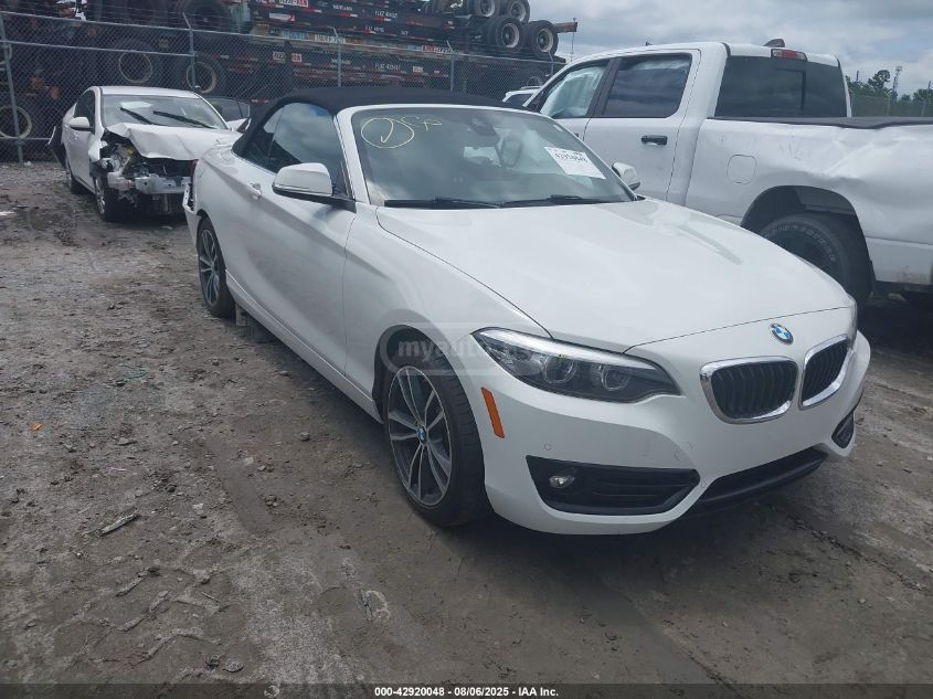 BMW 230i
