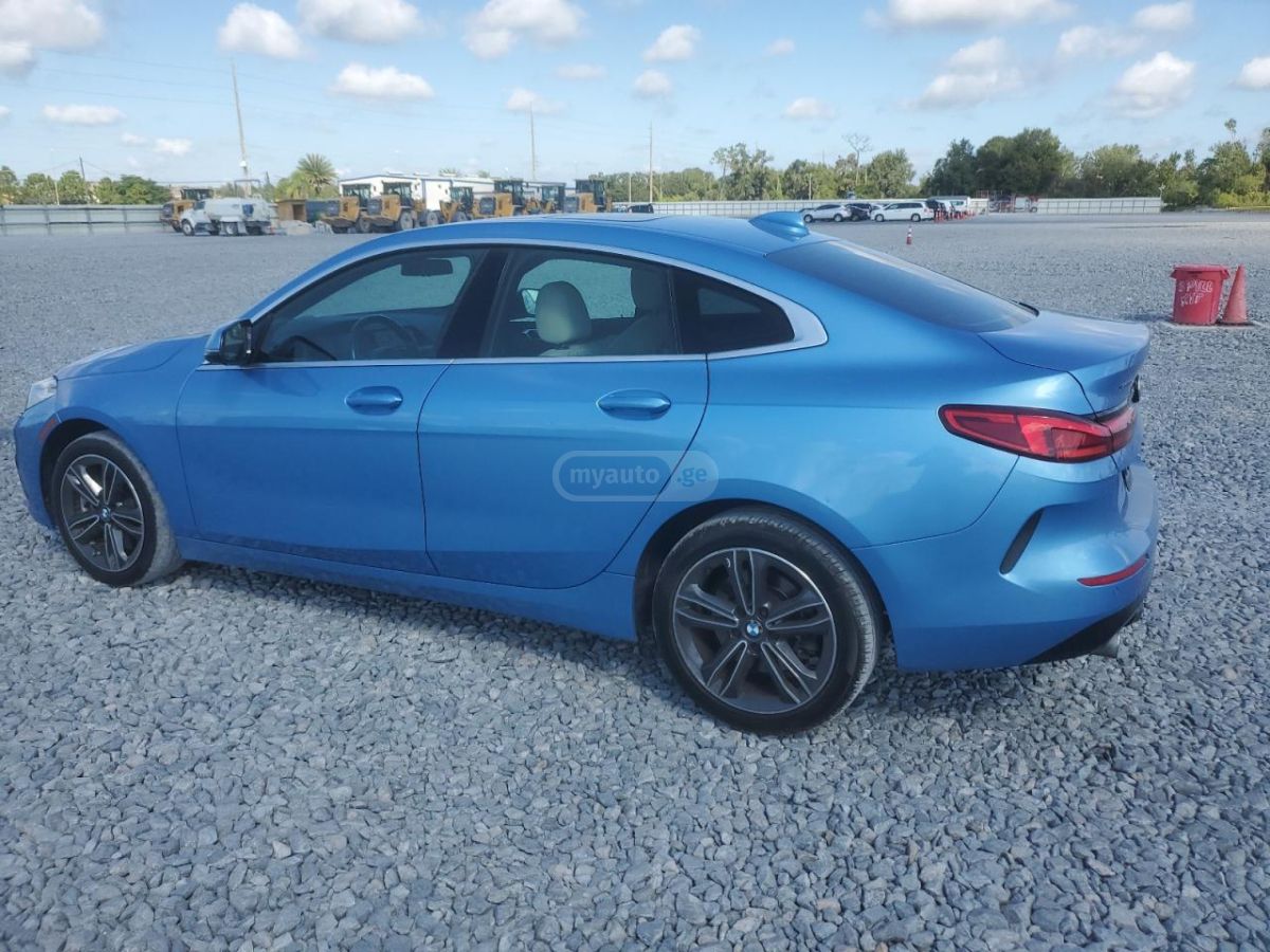 BMW 228 2021 — photo 2