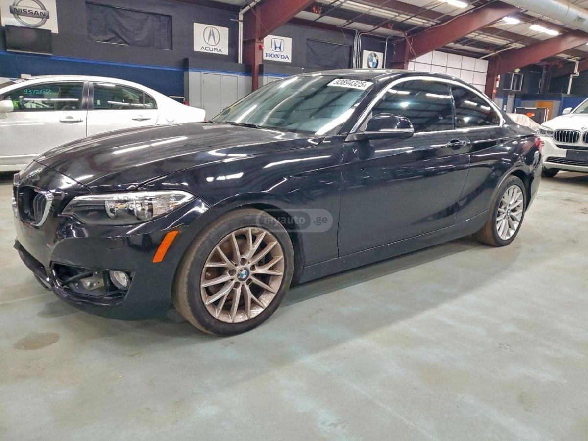 BMW 228