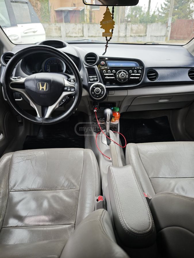 Honda Insight 2010 — photo 2