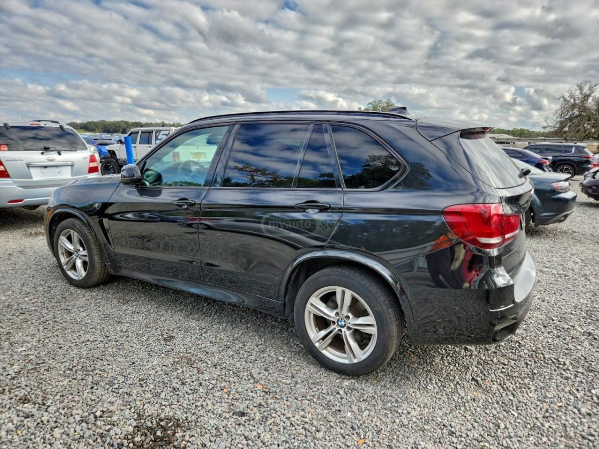 BMW X5 2014 — photo 2