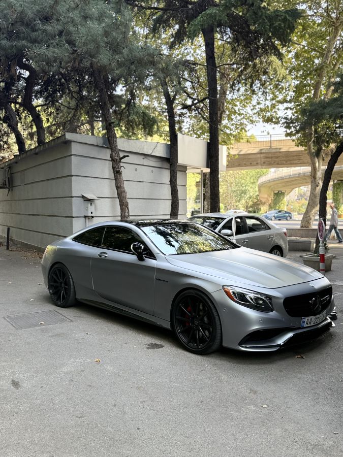 Mercedes-Benz S 63 AMG 2016 — photo 2