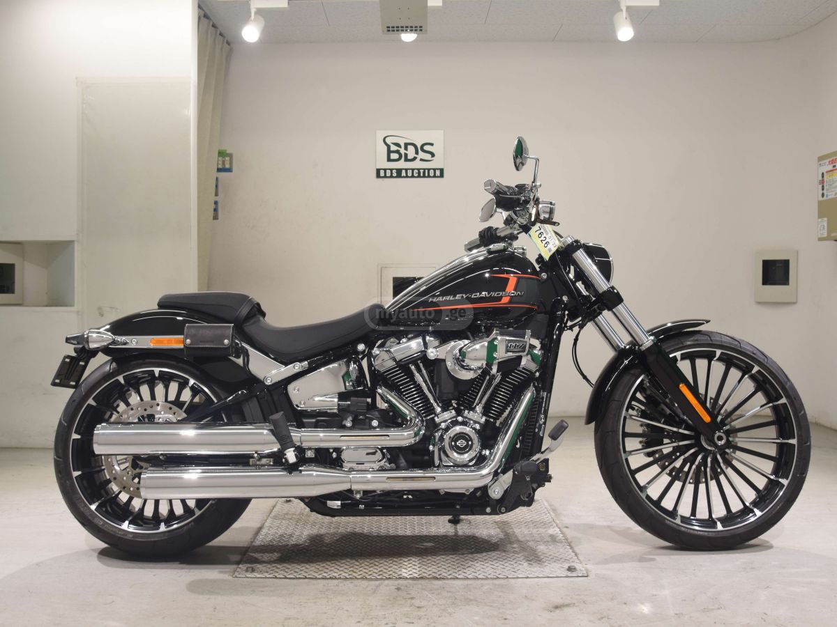 Harley-Davidson Breakout