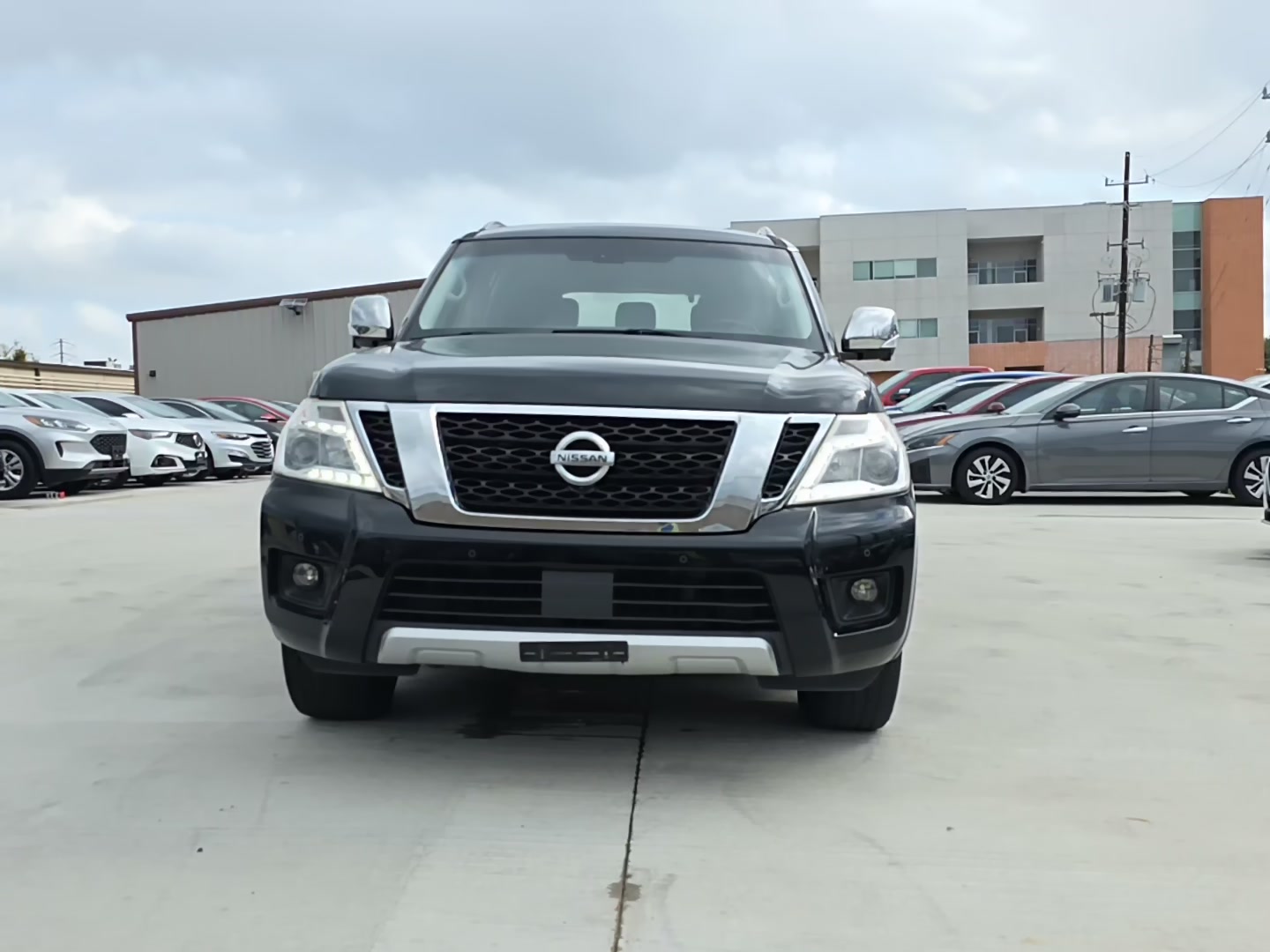 Nissan Armada 2017 — photo 2