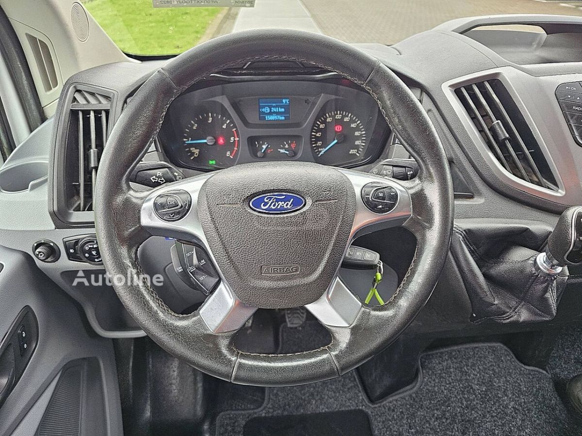 Ford Transit 2018 — photo 2