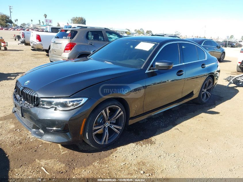 BMW 330 2021 — photo 2