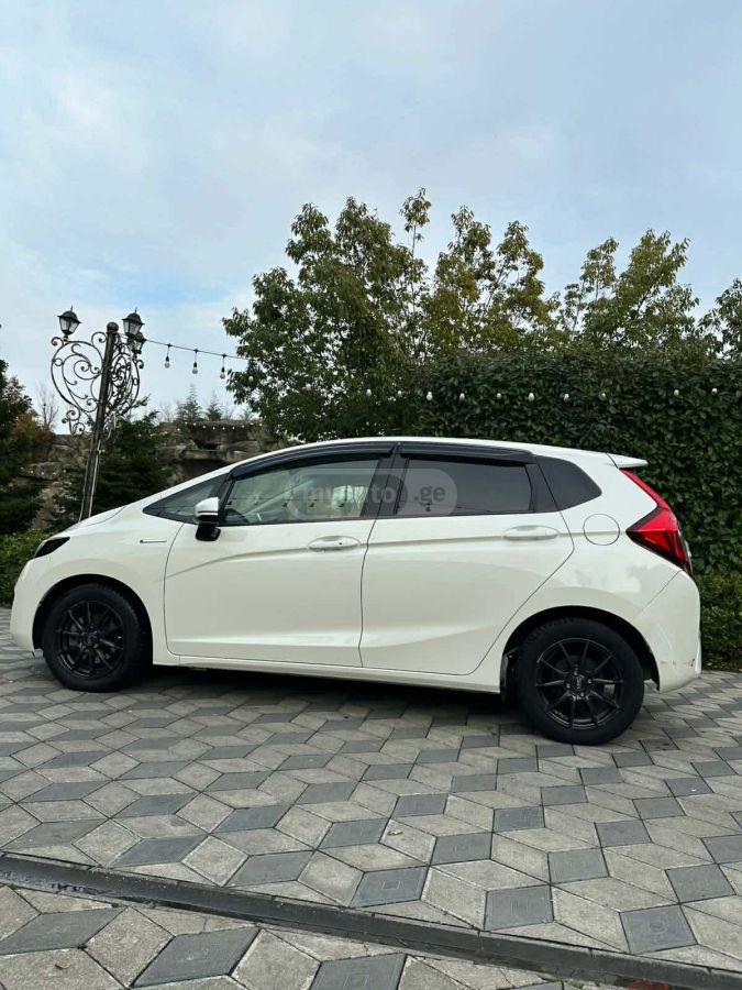 Honda Fit 2014 — photo 2
