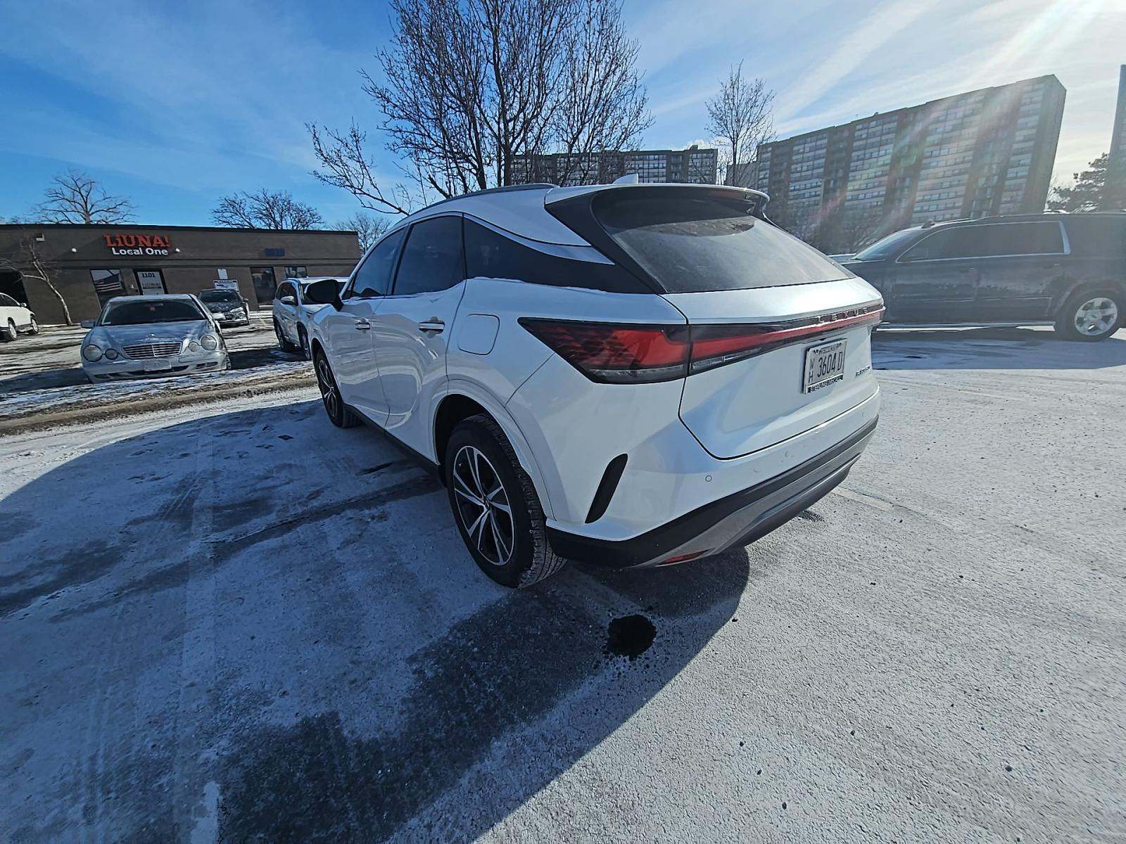 Lexus RX 350 2024 — photo 2