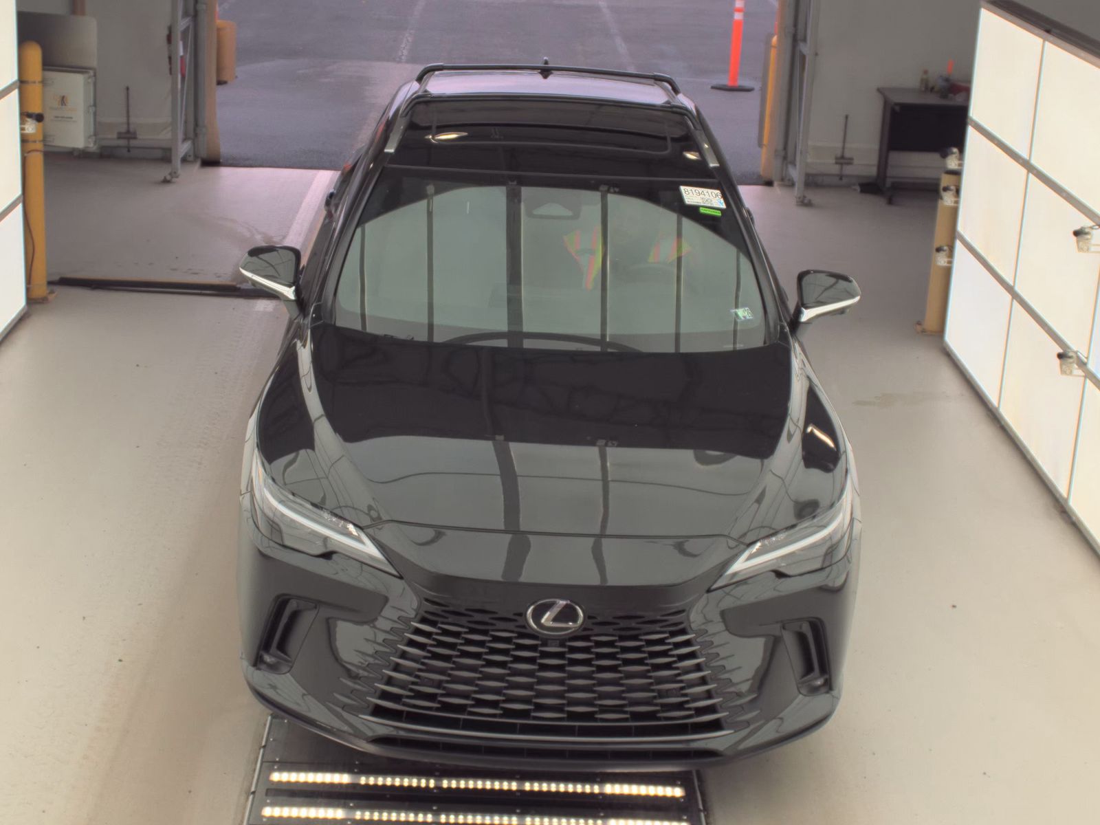 Lexus RX 350 2024 — photo 2
