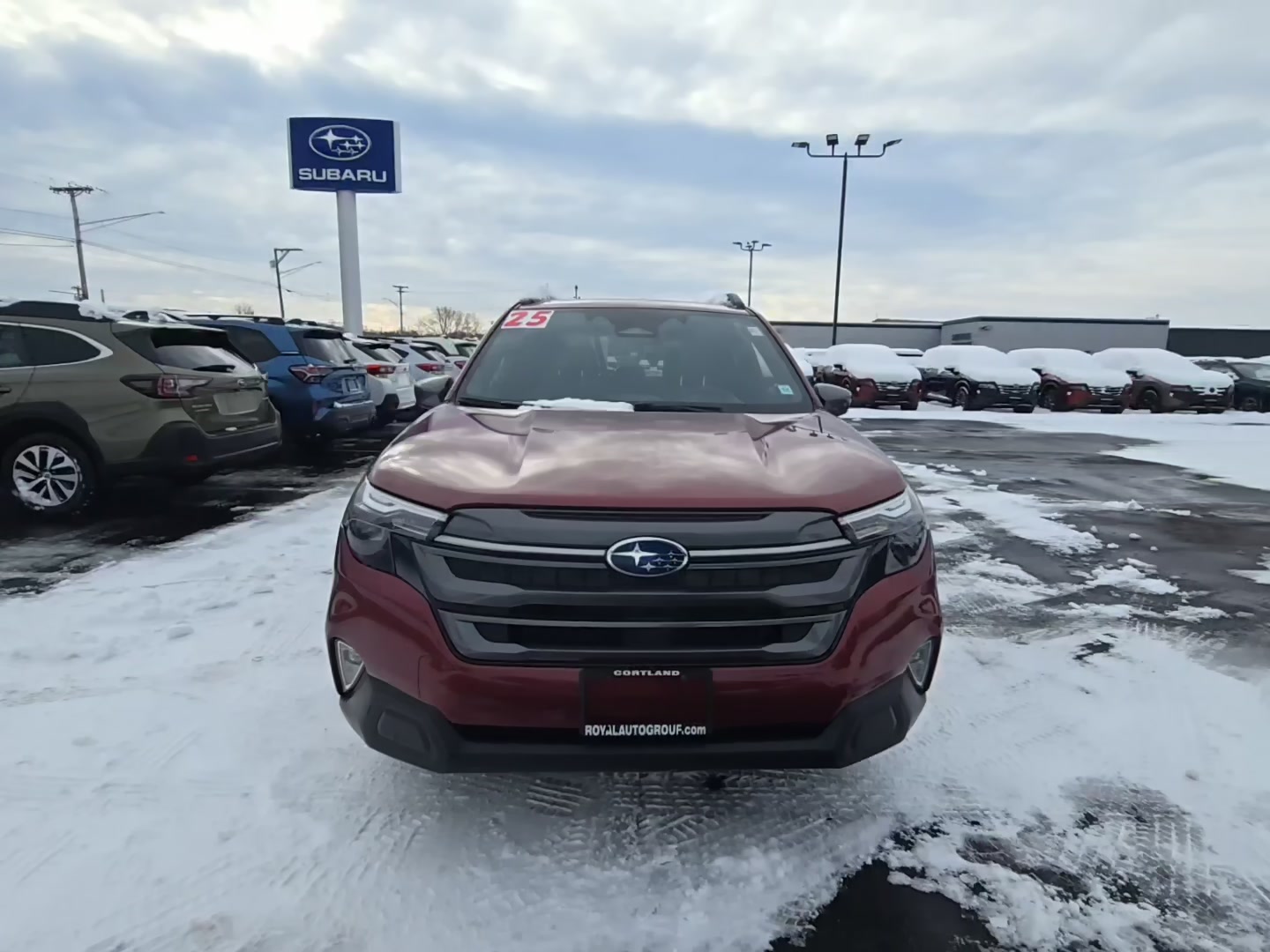 Subaru Forester 2025 — photo 2