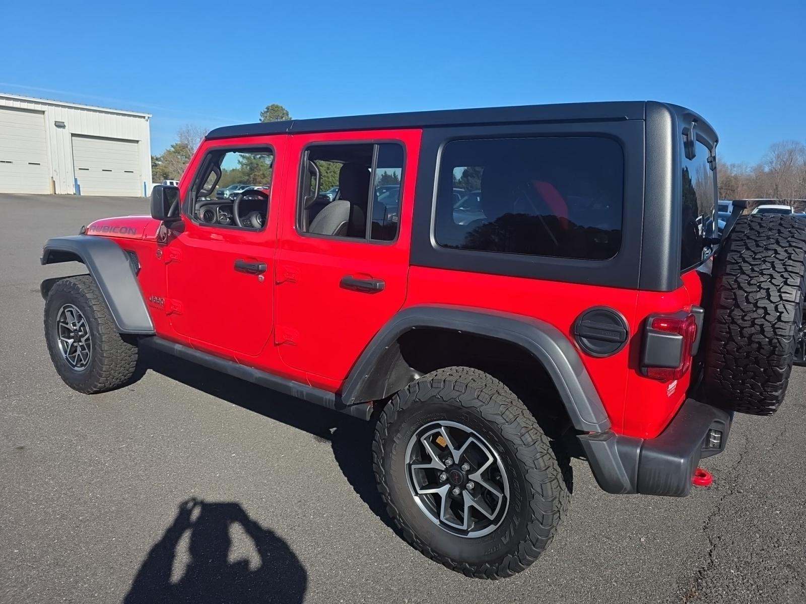 Jeep Wrangler 2025 — photo 2
