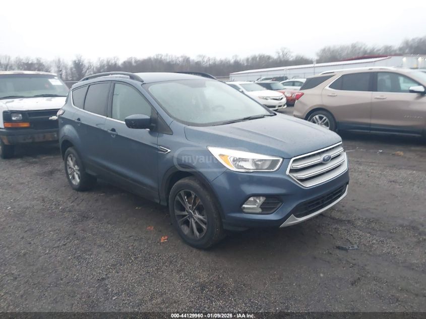 Ford Escape 2018 — photo 2