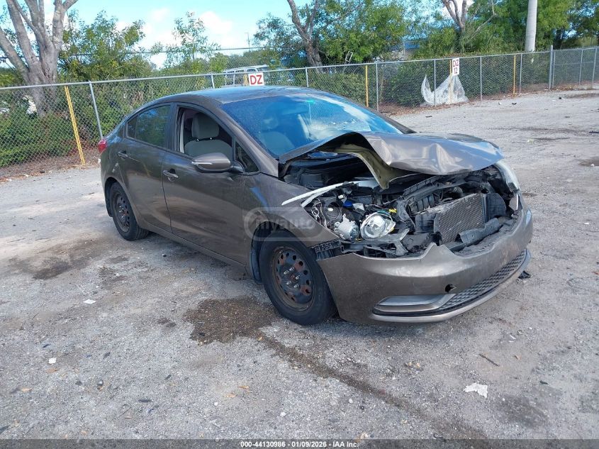Kia Forte 2015 — photo 2