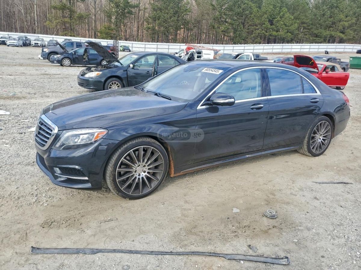 Mercedes-Benz S 550