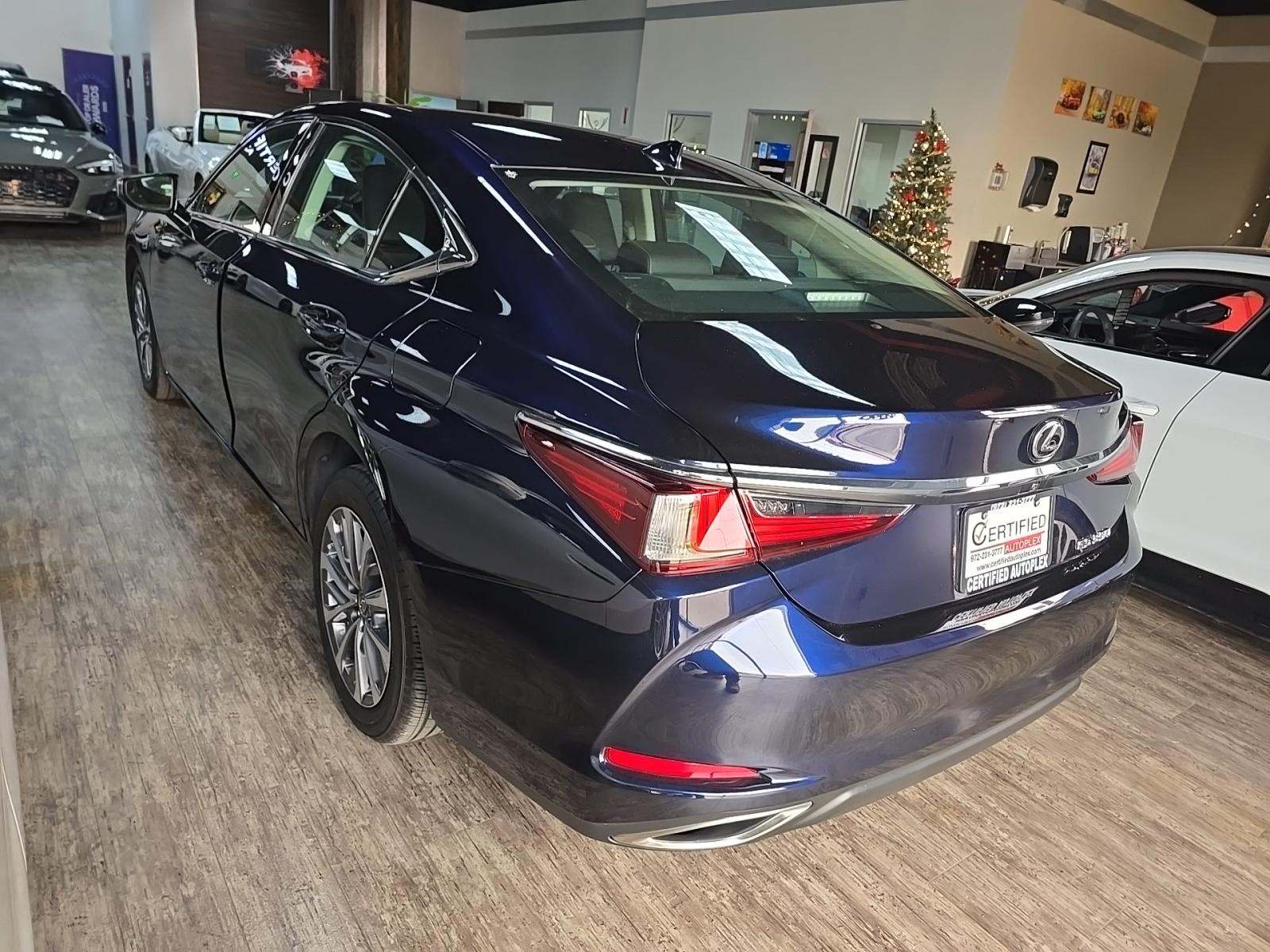 Lexus ES 350 2024 — photo 2