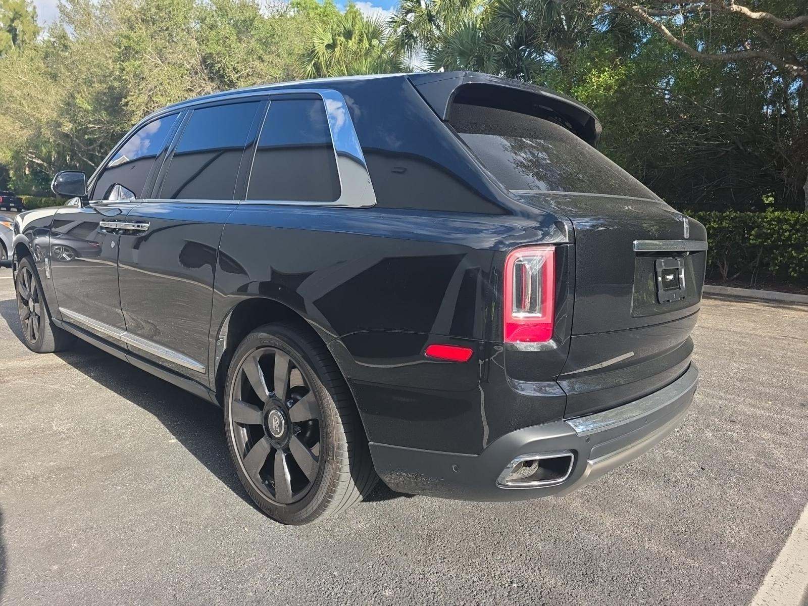Rolls-Royce Cullinan 2023 — photo 2