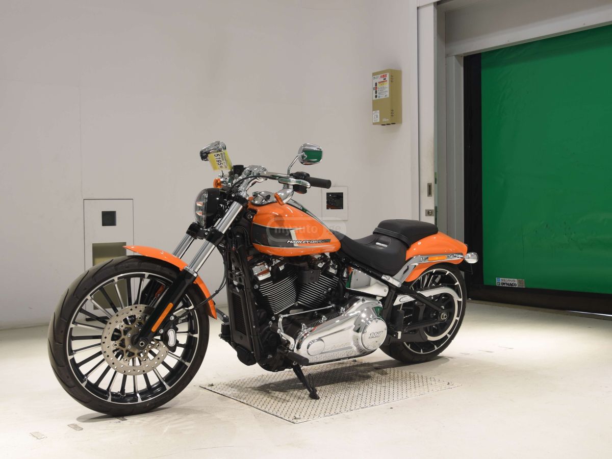 Harley-Davidson Breakout 2023 — photo 2