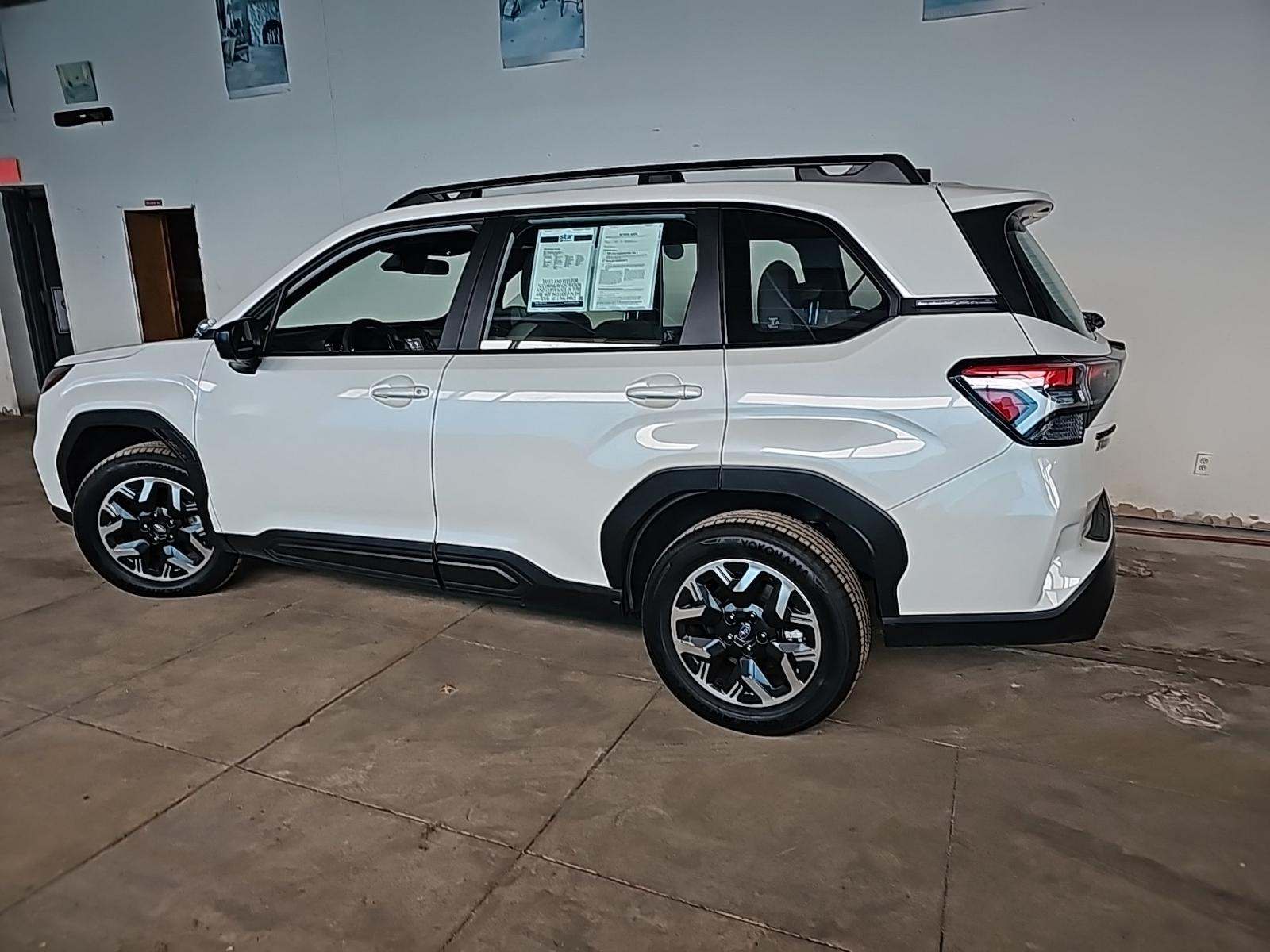 Subaru Forester 2025 — photo 2
