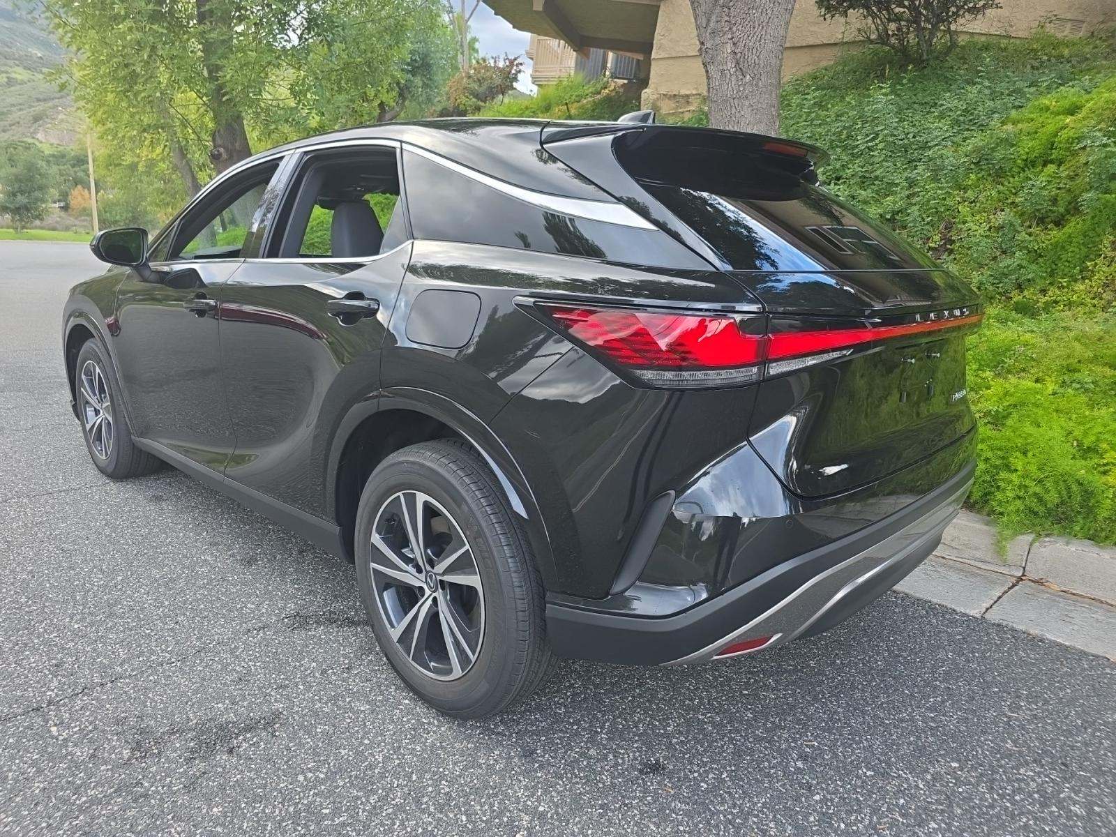 Lexus RX 350 2026 — photo 2
