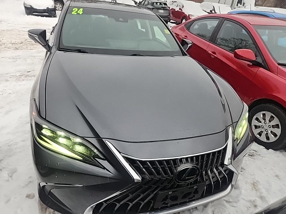 Lexus ES 300 2024 — photo 2