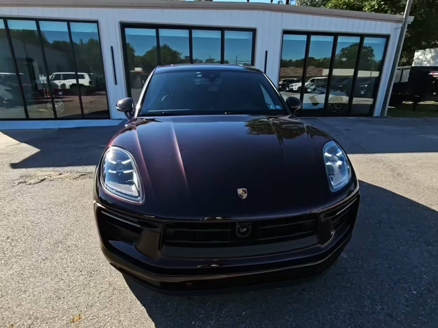 Porsche Macan 2025 — photo 2