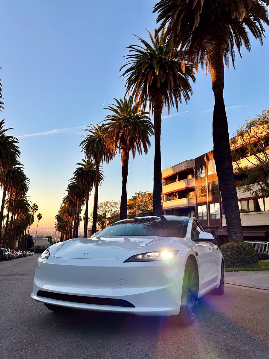 Tesla Model 3 2025 — photo 2