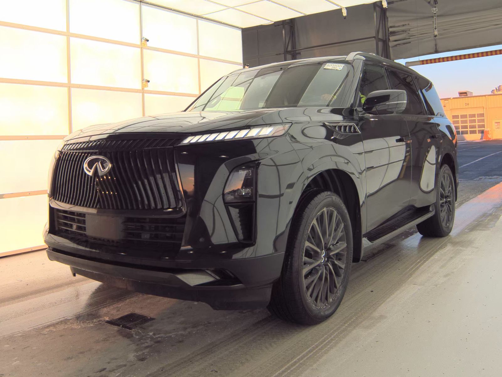 Infiniti QX 80