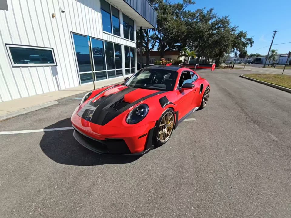 Porsche 911