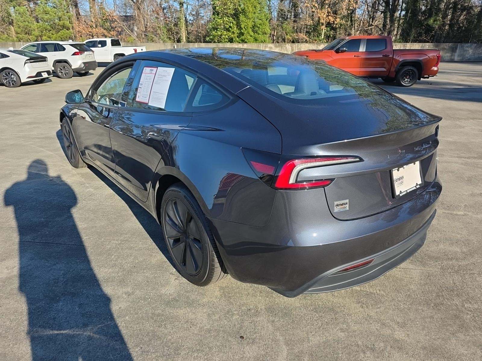 Tesla Model 3 2025 — photo 2