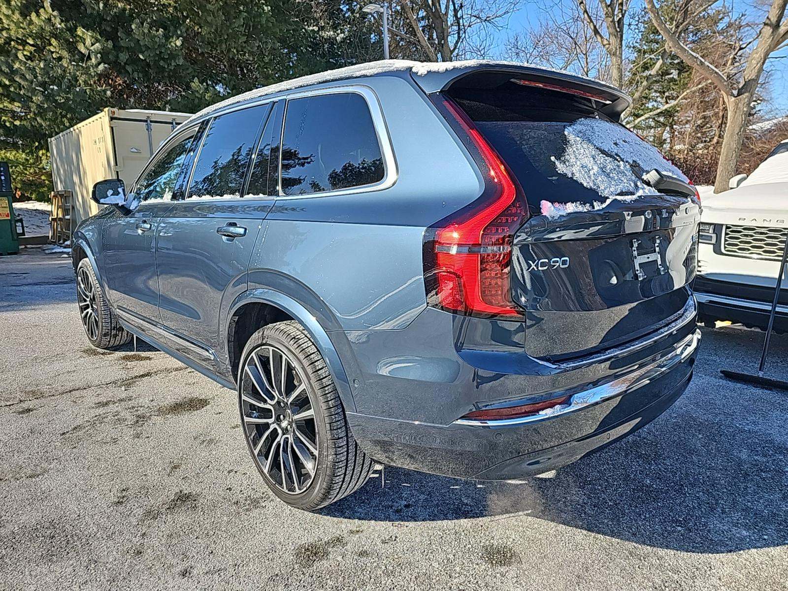 Volvo XC90 2026 — photo 2
