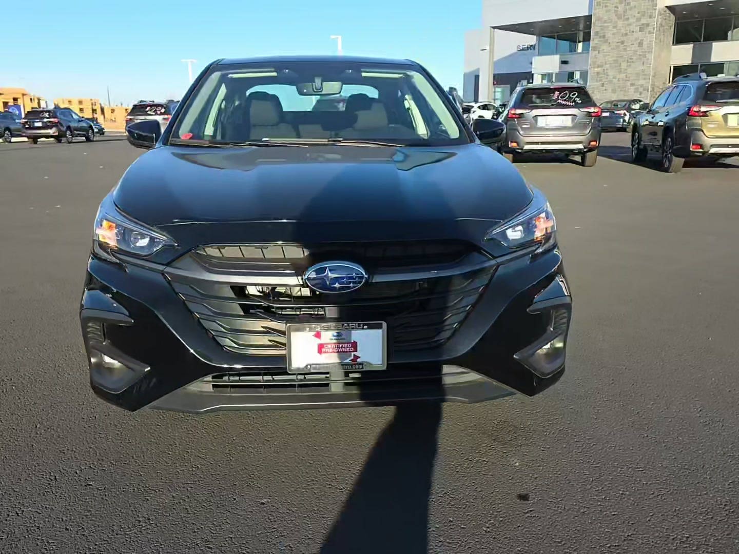 Subaru Legacy 2025 — photo 2