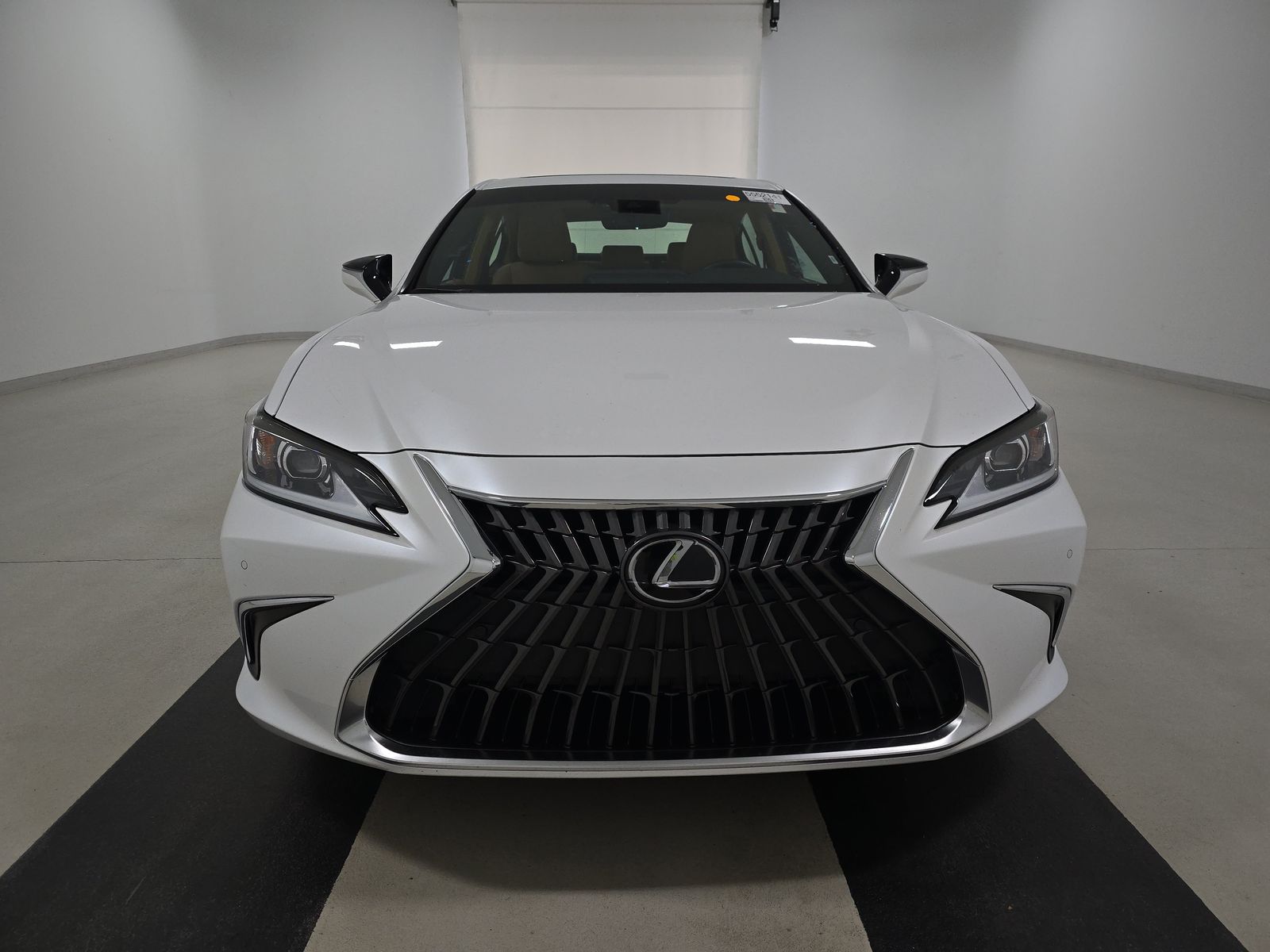 Lexus ES 350 2025 — photo 2