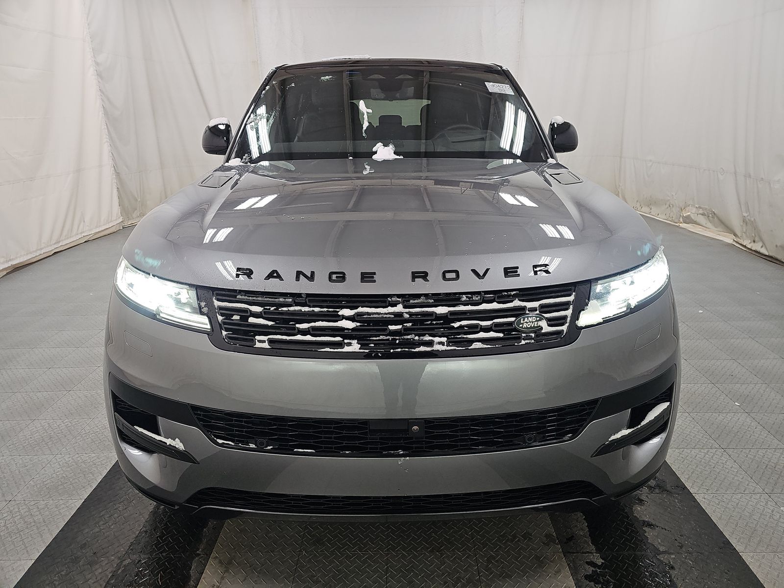 Land Rover Range Rover Sport 2025 — photo 2