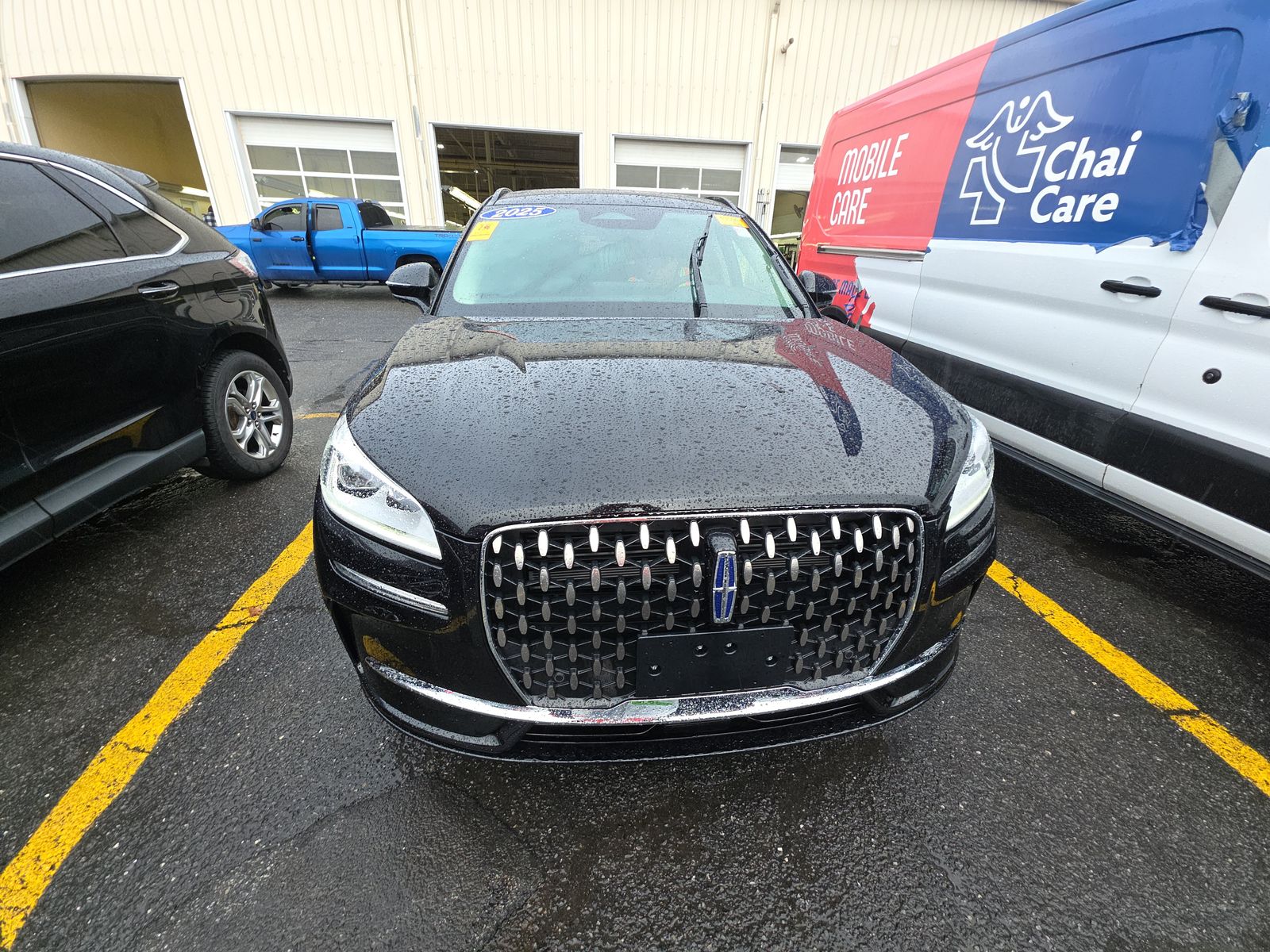 Lincoln Corsair 2025 — photo 2